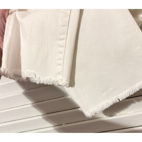 Ecru Ankle Jeans Size 2 Off White Ivory Straight Leg Raw Frayed Hem Fringe - Picture 8 of 9